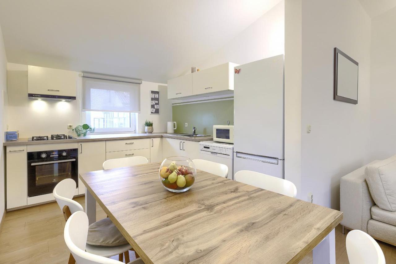 Apartman Homestay Pula Pula