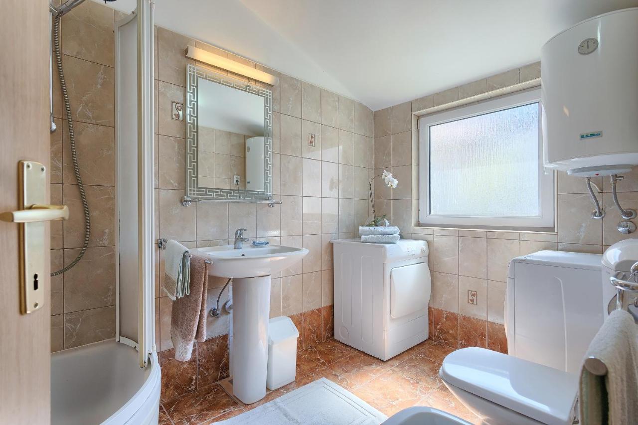 Apartman Homestay Pula